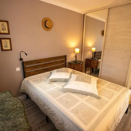 Modern Flat With View 5 Min From Festival Hall Apartament